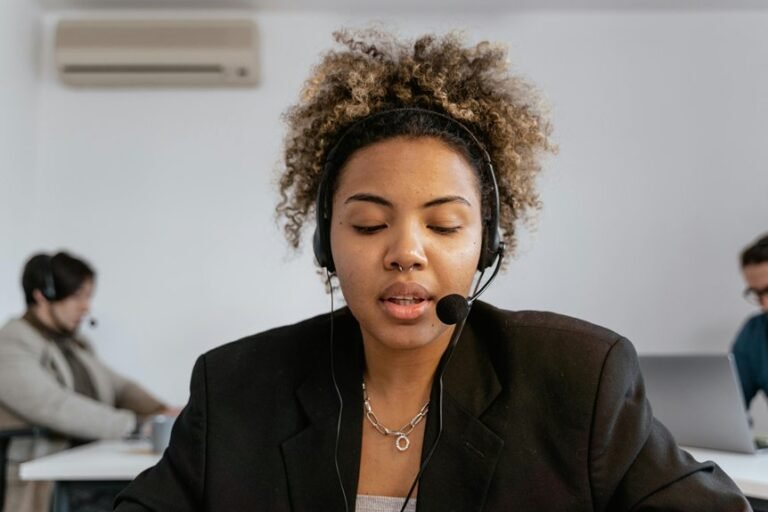 trusted tech business hotline